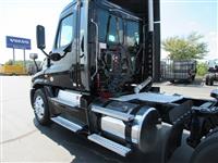 2014 Freightliner CA125DC