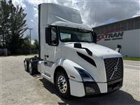 2024 Volvo VNL64T300