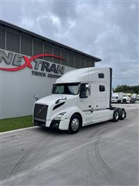 2020 Volvo VNL64T760