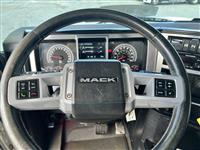 2020 Mack PI64T