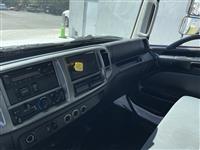 2017 Hino 268
