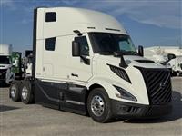 2025 Volvo VNL64T860