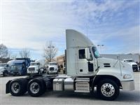 2017 Mack CXU613