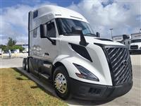 2025 Volvo VNL64T860