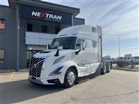 2025 Volvo NEW VNL860