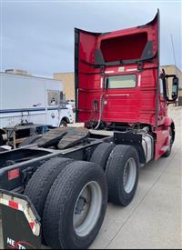 2019 Volvo VNR64T300