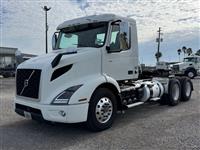 2021 Volvo VNR62T300