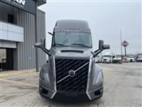 2025 Volvo NEW VNL860