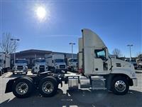 2017 Mack CXU613