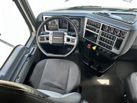 2021 Mack AN64T