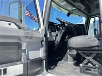 2020 Mack AN64T