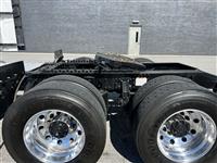 2020 Mack AN64T