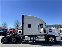 2021 Mack AN64T