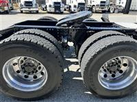 2021 Mack AN64T