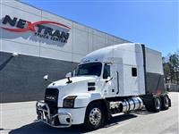 2021 Mack AN64T