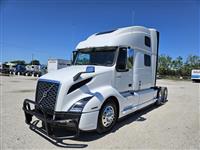 2023 Volvo VNL64T860