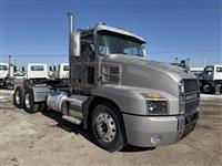 2025 Mack AN64T