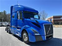 2020 Volvo VNL64T760