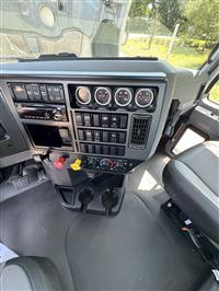 2019 Mack AN64T