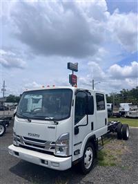 2025 Isuzu NPR-1G404