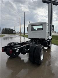 2025 Mack MD6 42R