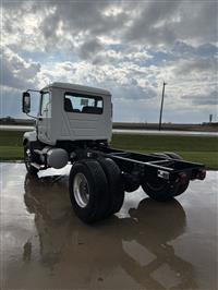 2025 Mack MD6 42R