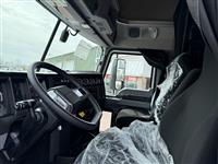 2025 Mack AN64T