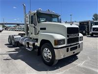 2025 Mack PI64T