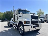 2024 Mack PI64T
