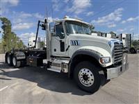 2024 Mack GR64F