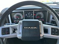 2020 Mack PI64T
