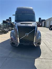 2026 Volvo VNL64T860