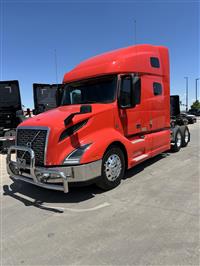 2020 Volvo VNL64T760