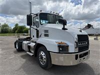 2025 Mack AN42T