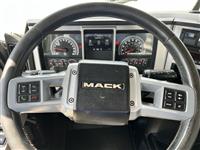 2019 Mack PI64T