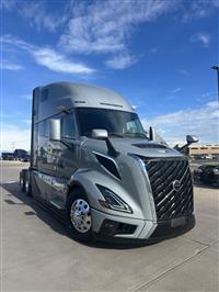 2026 Volvo VNL64T860