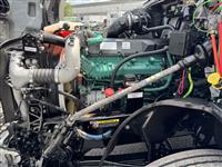 2021 Volvo VNL64T760
