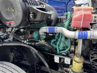 2021 Volvo VNL64T760