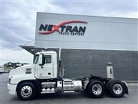 2022 Mack AN64T