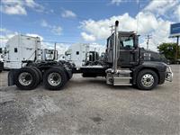 2025 Mack AN64T