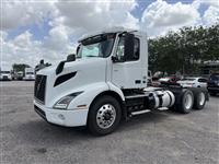 2020 Volvo VNR64T300