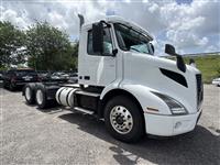 2020 Volvo VNR64T300