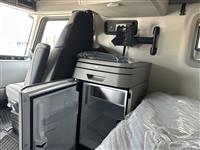 2026 Volvo VNL64T860