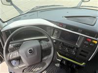 2026 Volvo NEW VNL860