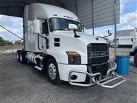 2019 Mack AN64T
