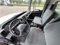 2019 Hino 268