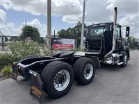2022 Mack AN64T