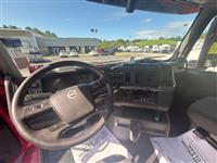 2019 Volvo VNR64T300