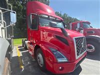 2019 Volvo VNR64T300