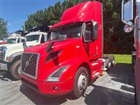 2019 Volvo VNR64T300